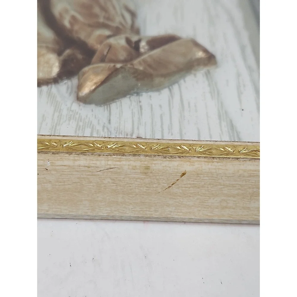 Vtg 1962 Praying Hands 3D Shadow Box Frame Glass Faux Wood Grain Relief Wall Art